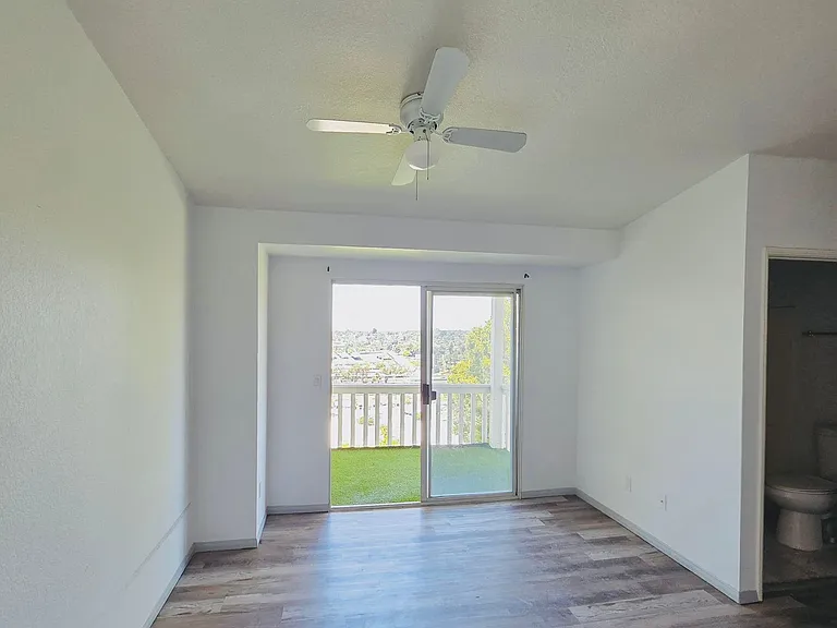 8701 Vista Del Oro Way — Photo 20