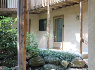 405 Pritchard Pl, Newtown Square, PA 19073