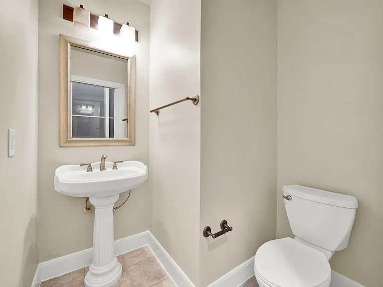 300 Saint Joseph Pkwy #307 — Photo 6