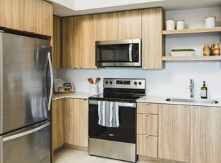 553 NE 8th St #421, Fort Lauderdale, FL 33304