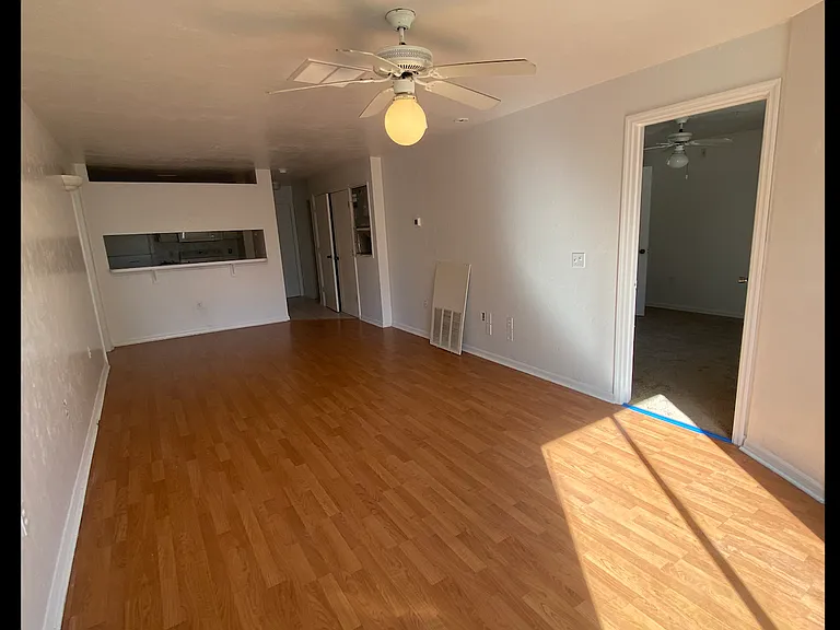 4000 SW 23rd St #6-308 — Photo 6