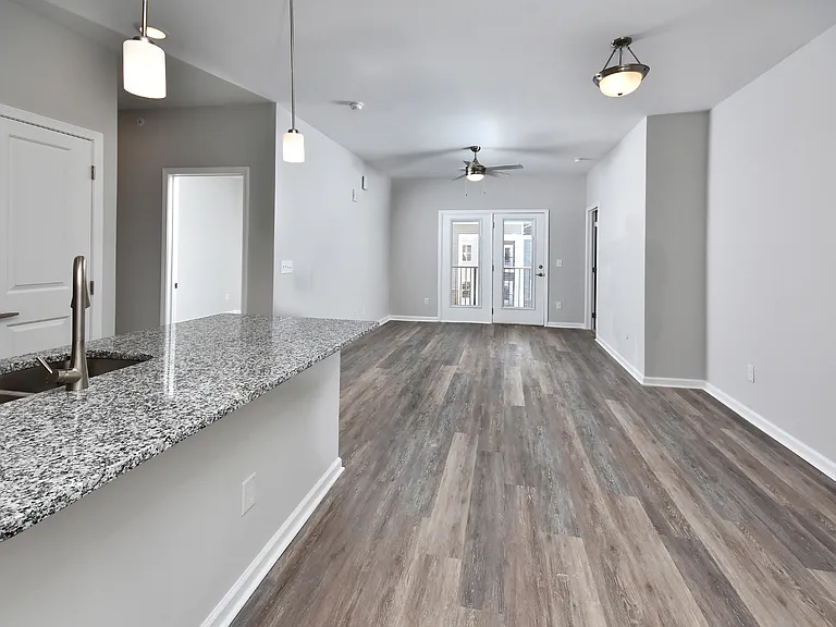 Grand Oaks Apartments — Photo 76