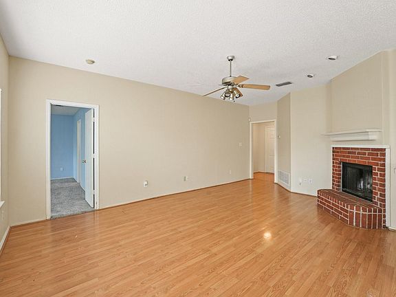 5th image of 2312 Corral Dr