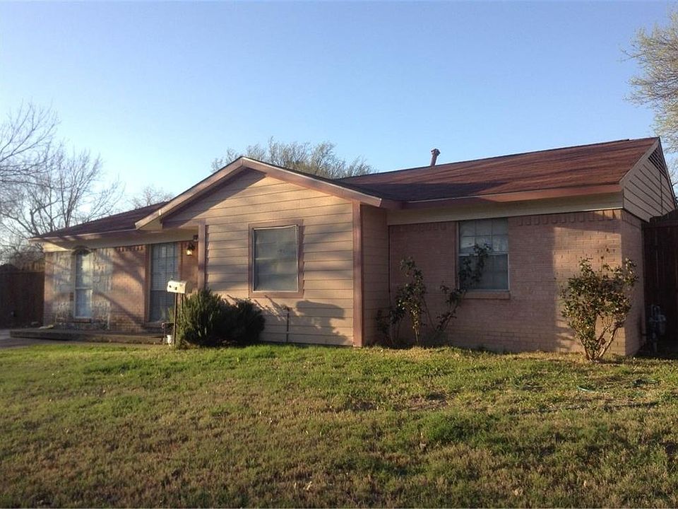 1st image of 502 E Cober St