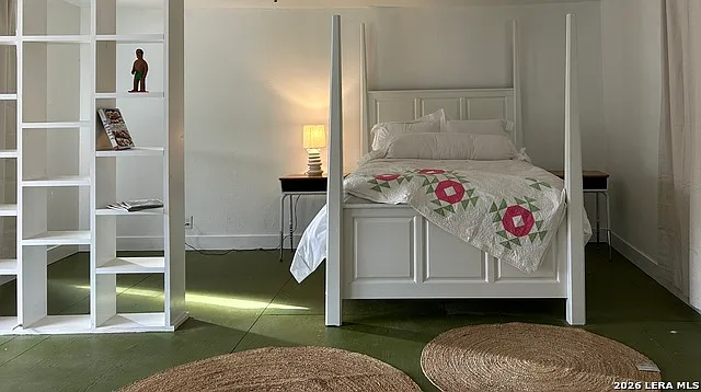 2213 N Flores St — Photo 10