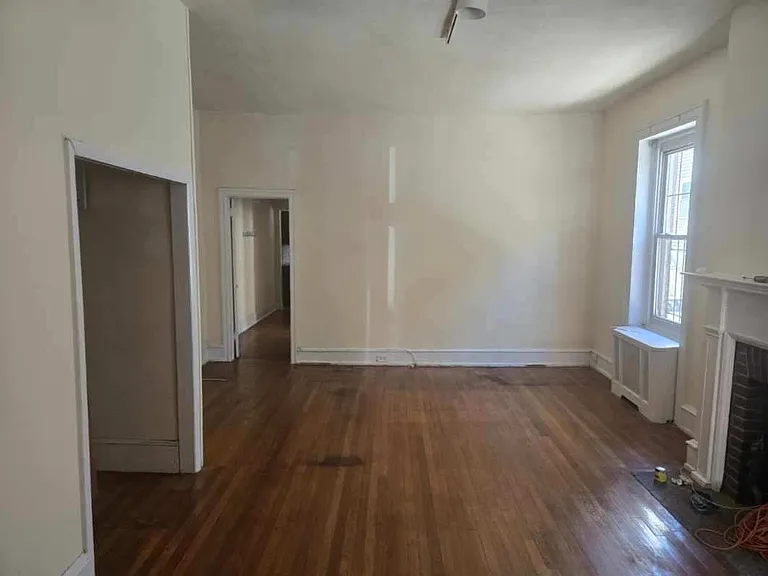 259 S 44th St #1 — Photo 2