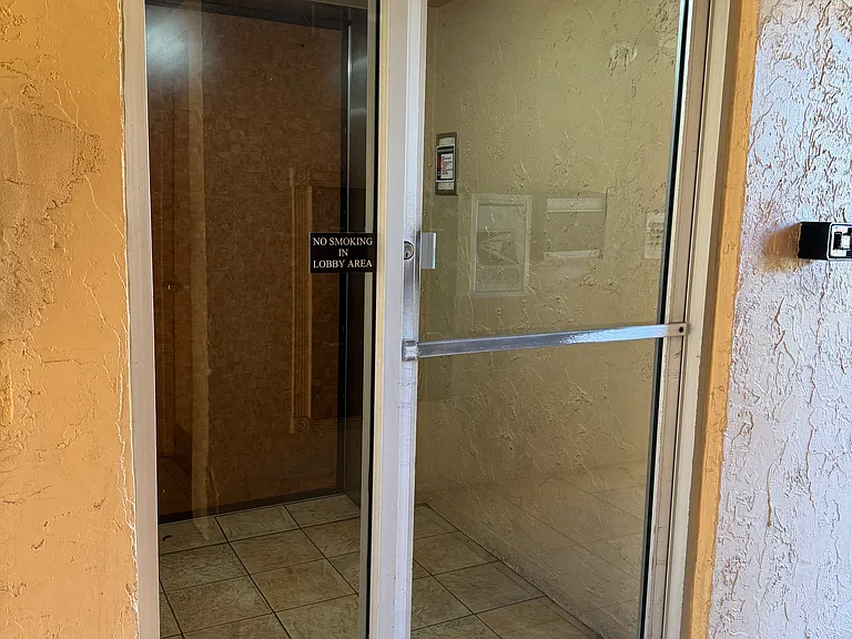 3001 W Rolling Hills Cir #504 — Photo 18