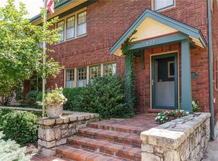 607 W 60th Ter, Kansas City, MO 64113