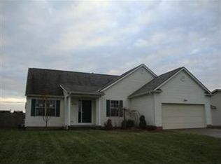 608 Cheyenne Cir, Louisville, OH 44641