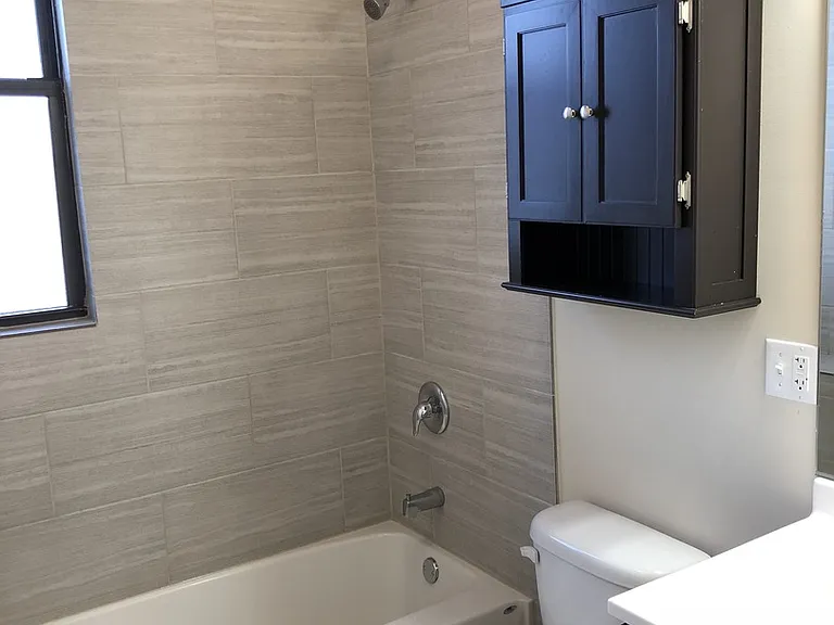 5407 N Ravenswood Ave — Photo 9