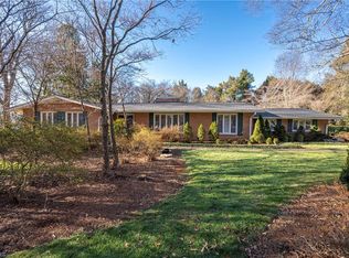 4255 Briar Creek Rd, Clemmons, NC 27012