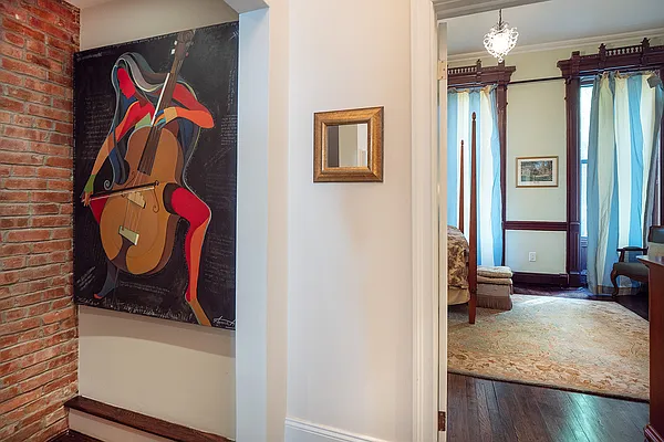 Sold by Harlem Lofts | media 11