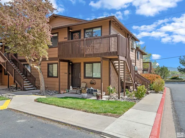 2922 Tierra Verde W, Reno, NV 89512