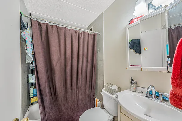 Sold by Excell Choice Realty | media 43