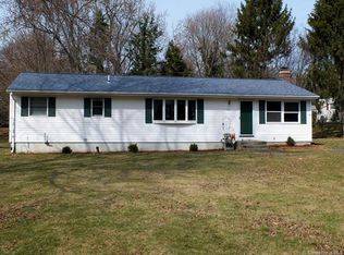 127 Highland Ave, Wallingford, CT 06492