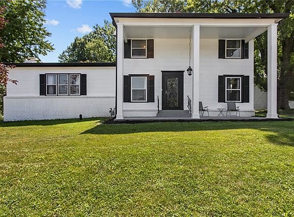 5th image of 9405 W 47th St