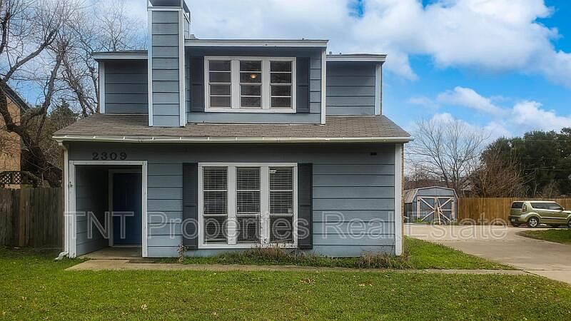1st image of 2309 Auburn Ct