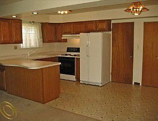 2nd image of 2648 Trailwood Dr