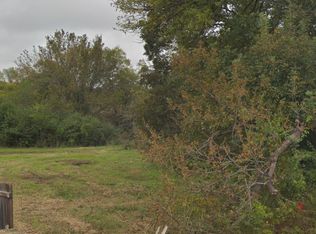 608 Netherland Dr, Seagoville, TX 75159