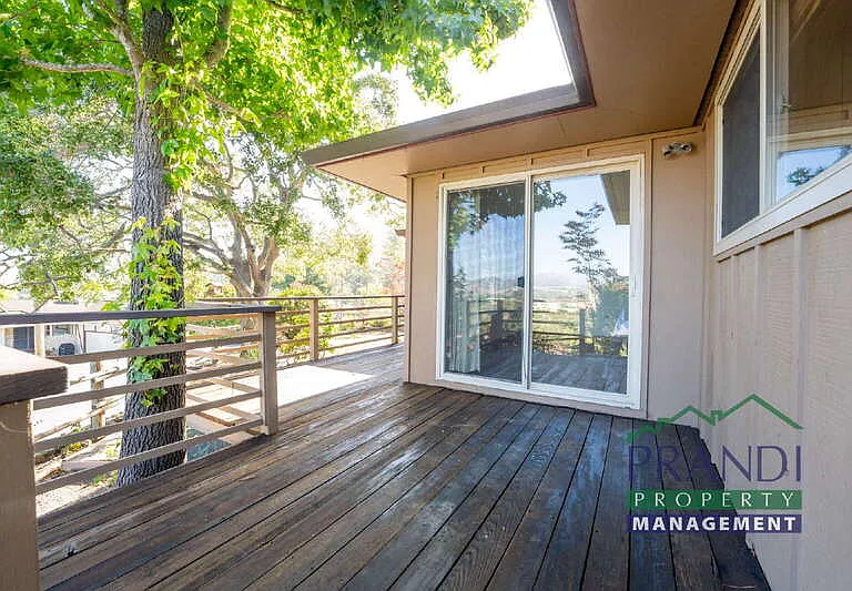 20 Portola Ave — Photo 20