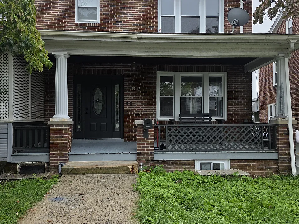 1012 Meade St