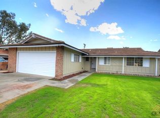 8041 Willis Ave, Bakersfield, CA