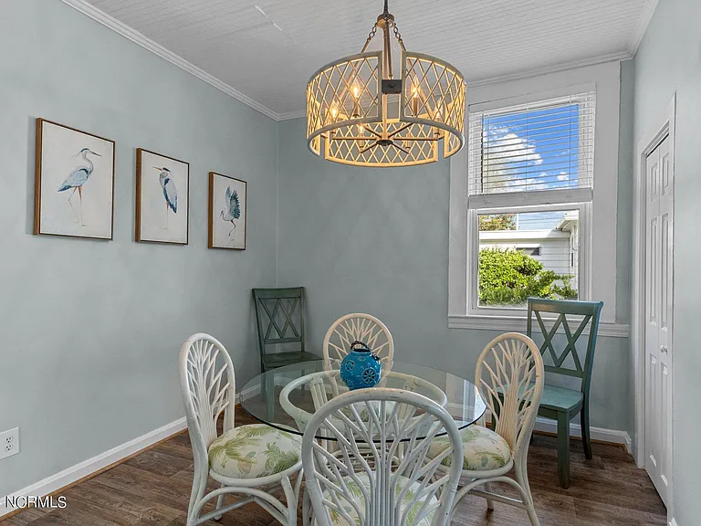 1406 Evans St #A — Photo 6