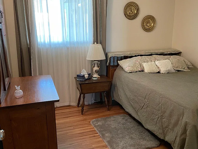 2nd Bedroom Contains Full Bed