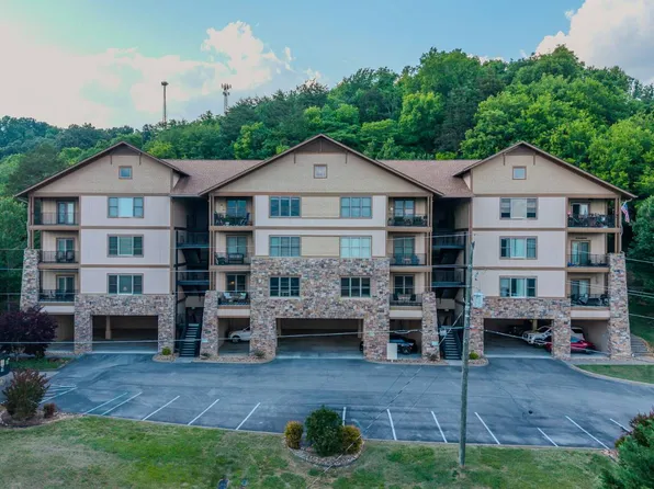 224 Maggie Mack Ln Unit 301, Sevierville, TN 37862