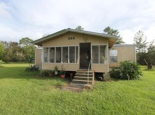 364 Stanley Dr, Wewahitchka, FL 32465