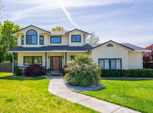 21 Quail Hollow Way, Red Bluff, CA 96080