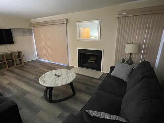 5th image of 3124 Woods Circle Dr #3124