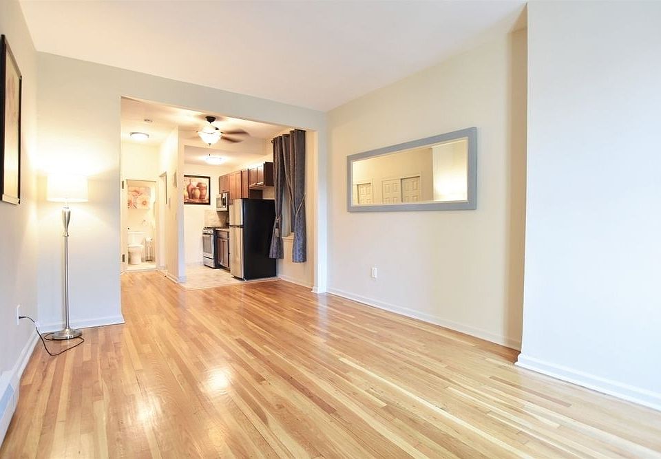1st image of 1912 3rd Ave APT 2A