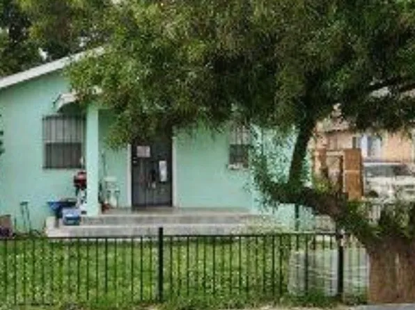 (undisclosed Address), Los Angeles, CA 90044