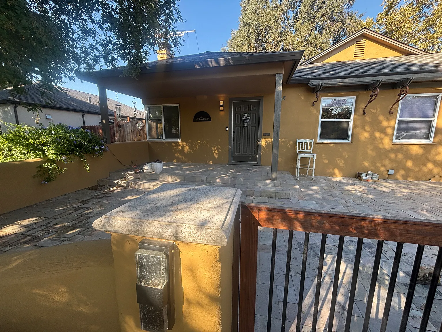 4 bed, 1900 sqft, $3,800 — Photo 3