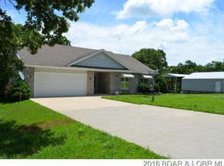 141 Mooreview Dr, Gravois Mills, MO 65037