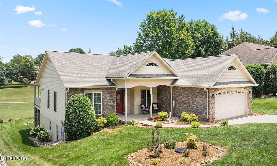 1st image of 422 Wewoka Cir