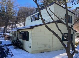 34 Mount Hope Rd, Mahopac, NY 10541