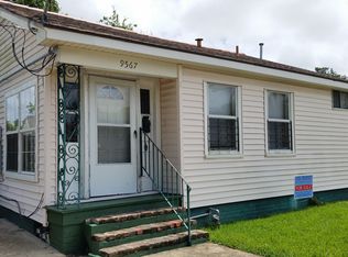 9567 Palm St, New Orleans, LA 70118