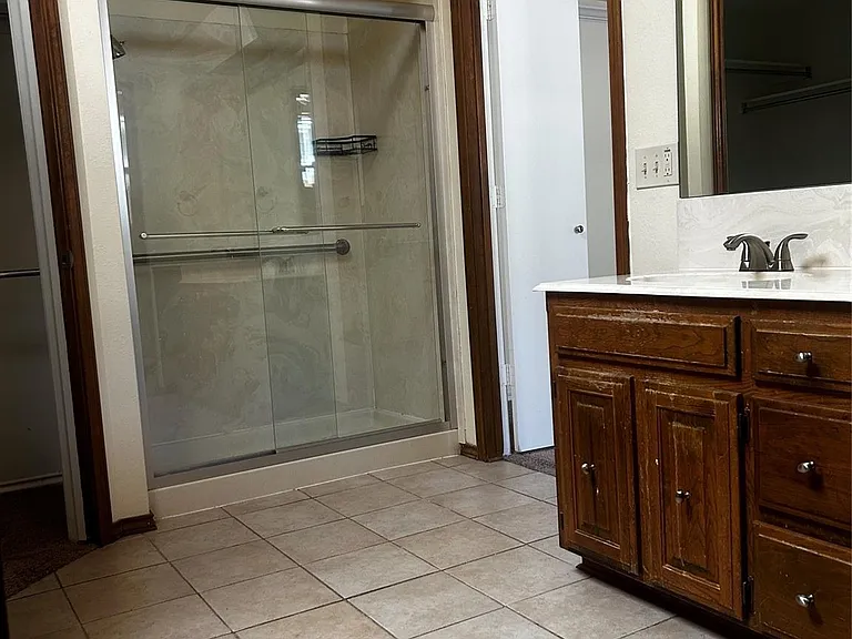 1412 Brookside Dr — Photo 18