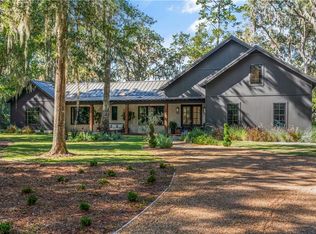 302 Pikes Bluff Dr, Saint Simons Island, GA 31522