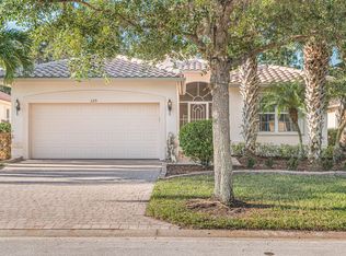 325 NW Springview Loop, Port Saint Lucie, FL 34986