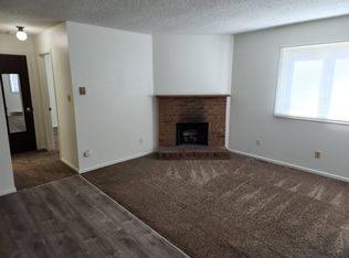 5001 Point Bluff - B, Cheyenne, WY 82009