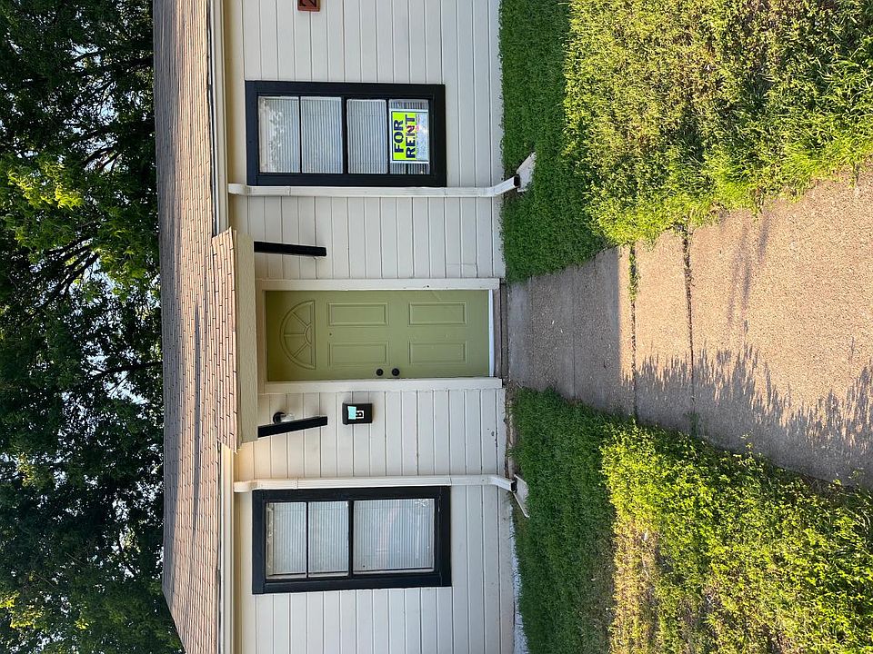 2nd image of 2706 Avenue V