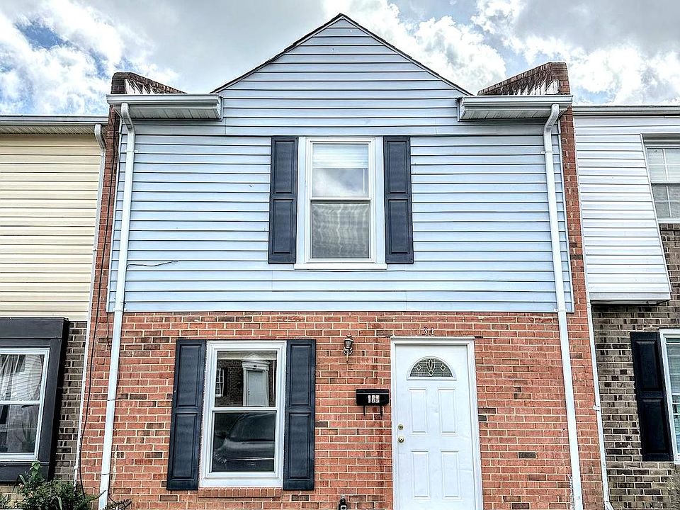 1st image of 134 Hickok Cir
