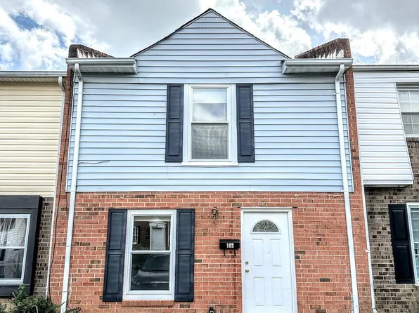 134 Hickok Cir, Fredericksburg, VA 22401