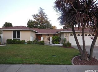 6861 Pocket Rd, Sacramento, CA 95831