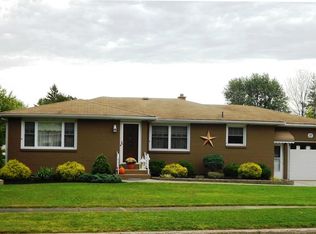 27 Ansley Ct, Buffalo, NY 14224