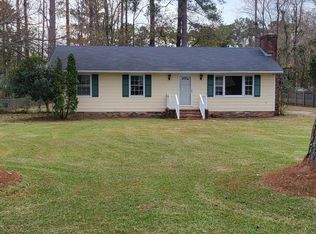 216 Gibbs Rd, New Bern, NC 28560