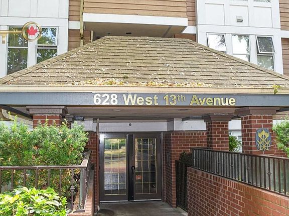 2nd image of 628 W 13th Ave #402